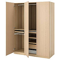 Шкафы распашные