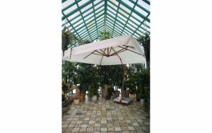 Профeссиональный зонт MAESTRO LUX 350 квадратный (Бежевый)