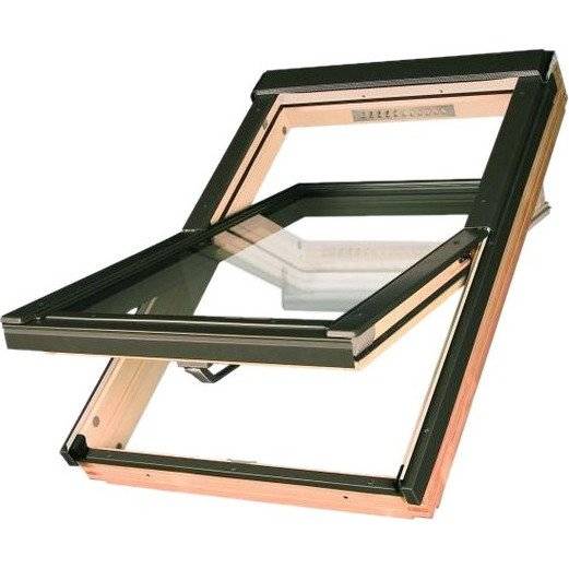 Мансардное окно FAKRO FTS U2 Standart, однокамерный, дерево 134х98